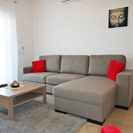 Luxury Near City Center Apartment Lagos